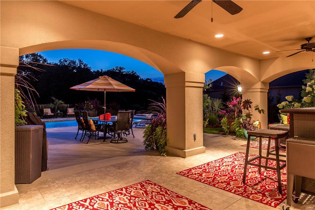 Town & Country Manor - Residential