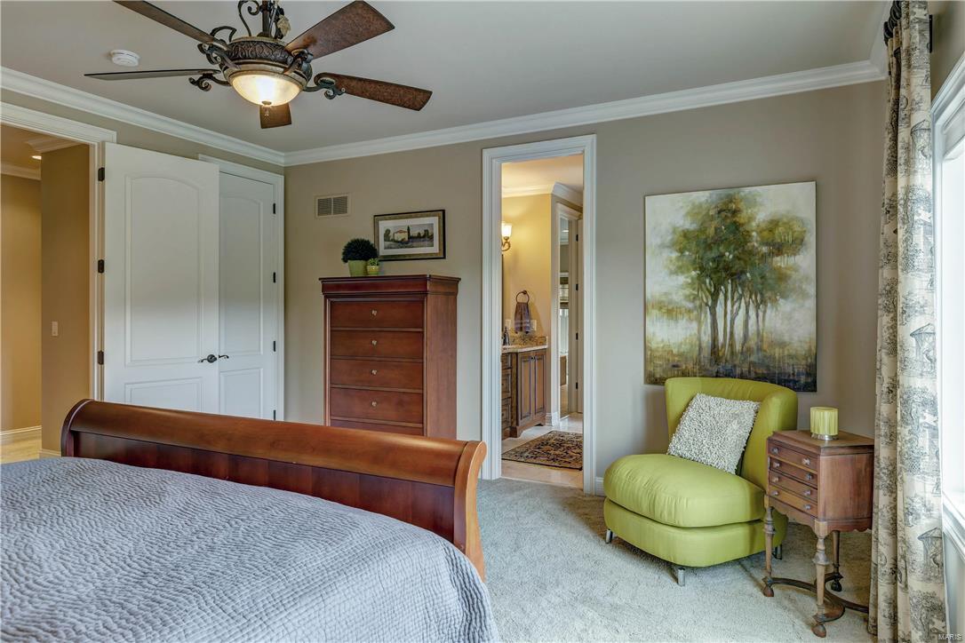 Town & Country Manor - Residential