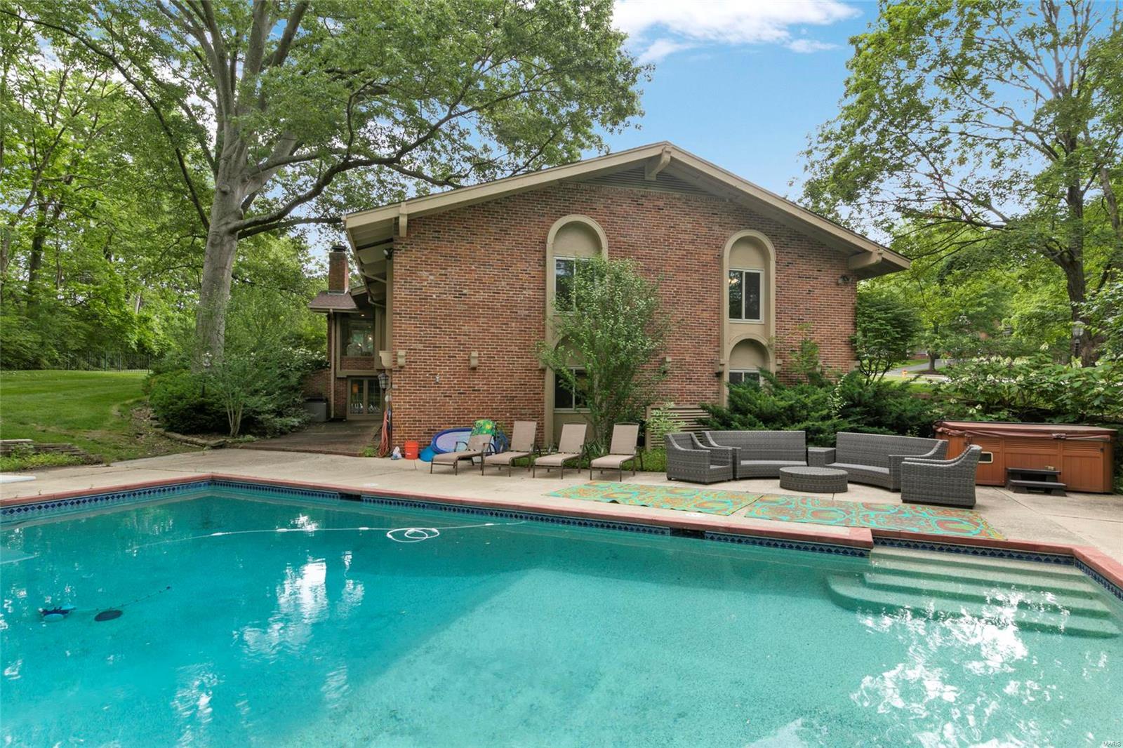 Upper Log Cabin Lts 1 & 2 Resub - Residential