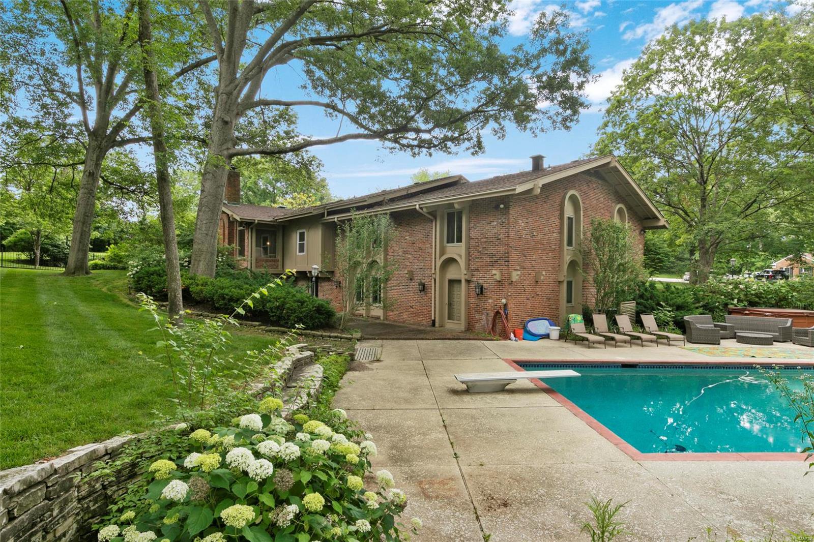 Upper Log Cabin Lts 1 & 2 Resub - Residential