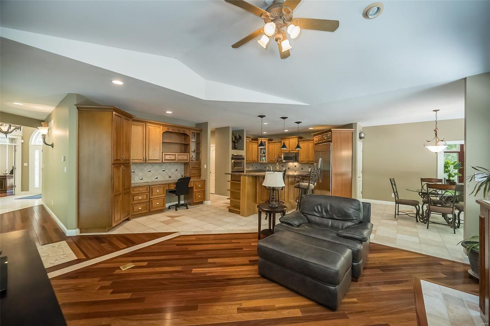 Bridlespur Estates - Residential