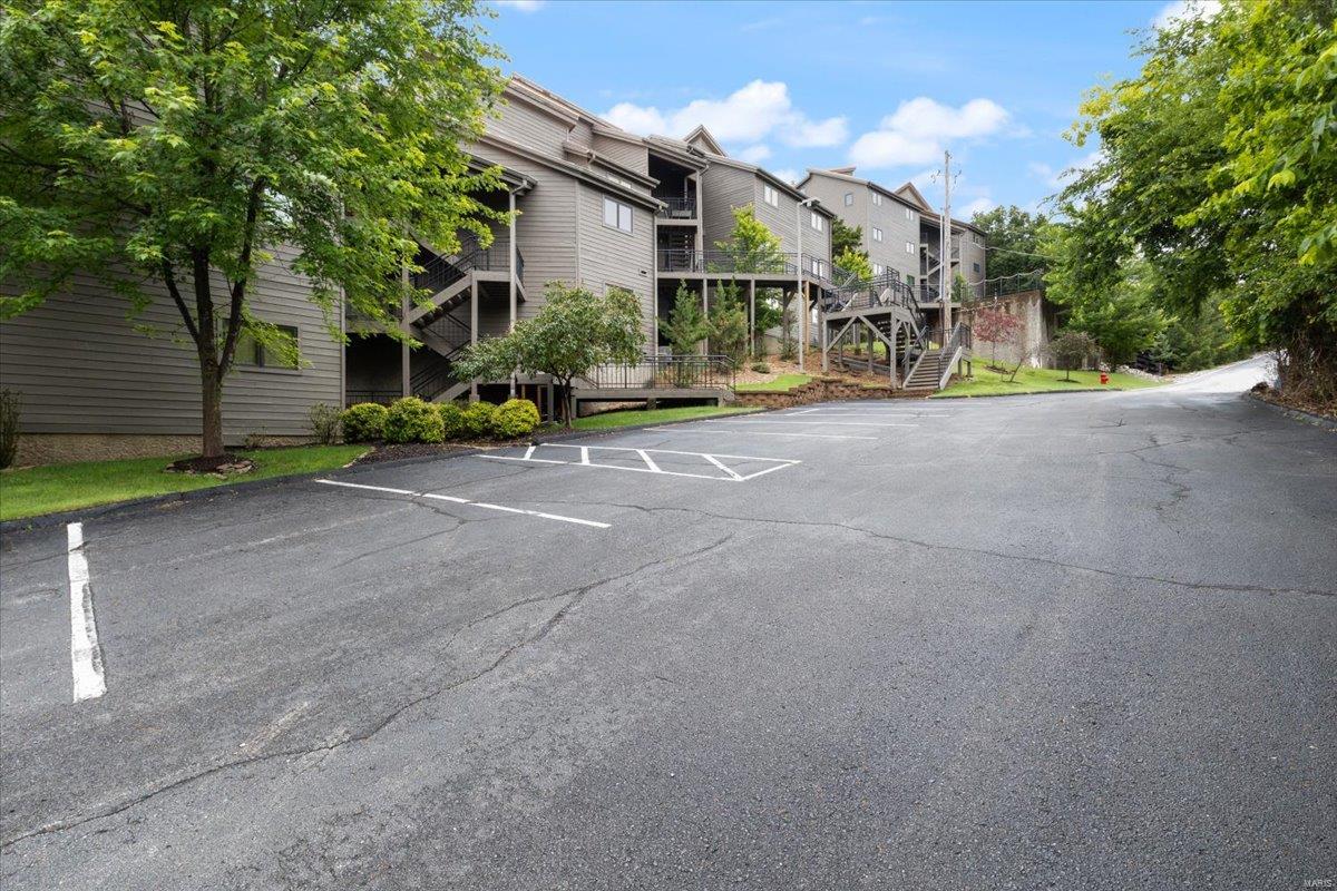 Summer Ridge Condominiums - Residential