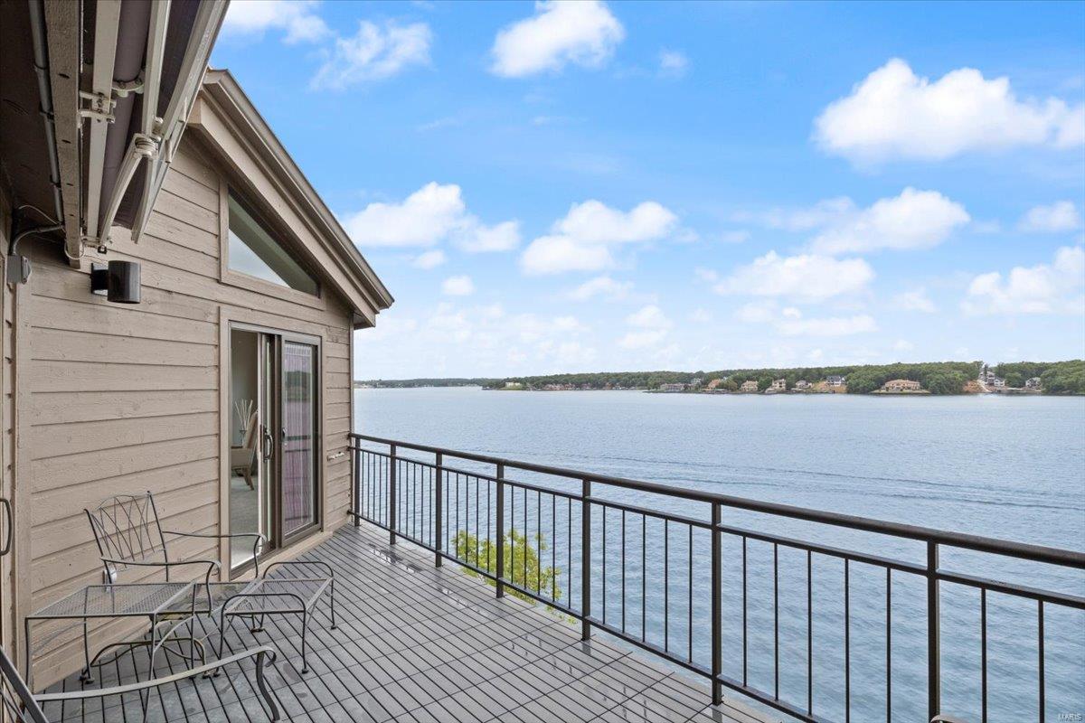 Summer Ridge Condominiums - Residential