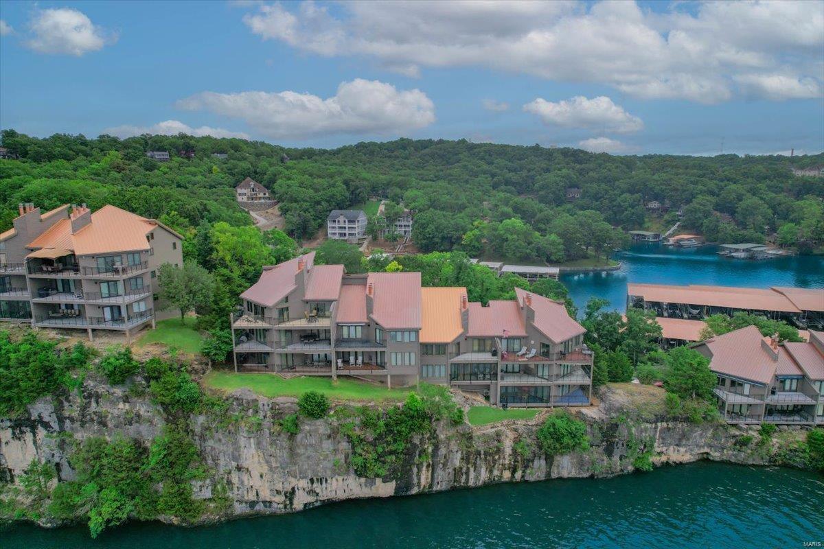 Summer Ridge Condominiums - Residential