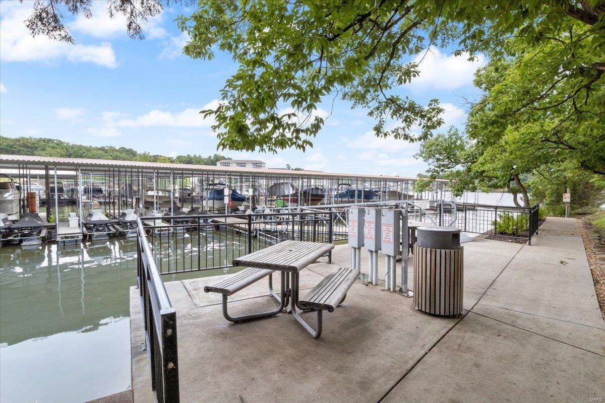 Summer Ridge Condominiums - Residential