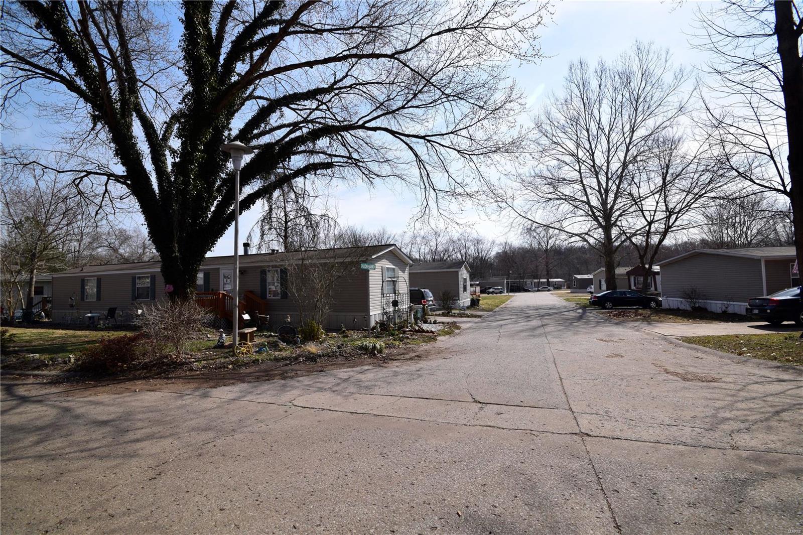 Lakeside Manor MHP - Commercial Sale