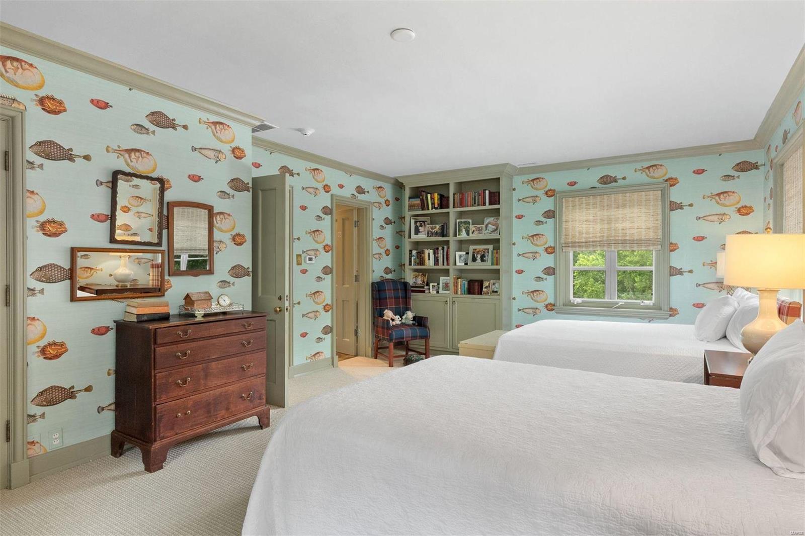 Warson Corner - Residential