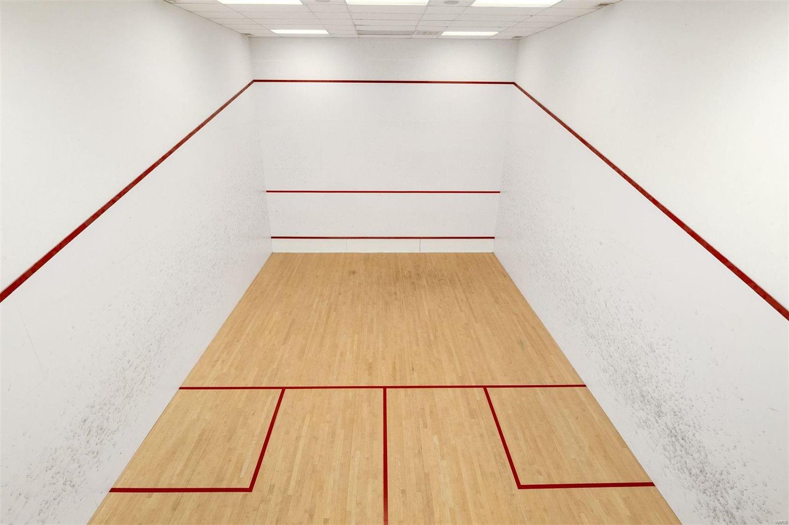 Warson Corner - Residential