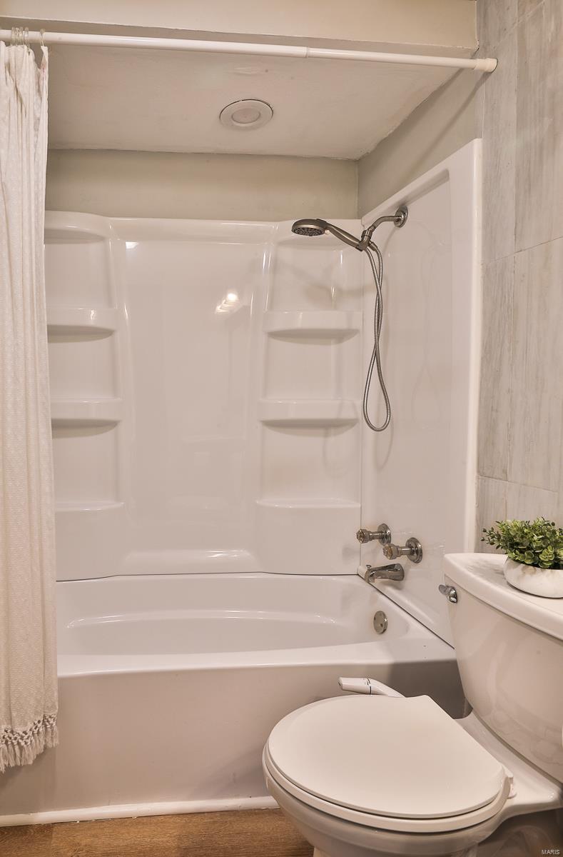 St Chas Hills #3 - Residential