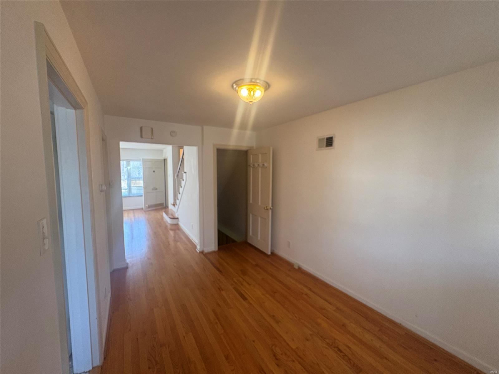 St Louis, Missouri 63109, United States, ,Residential,Active,90402