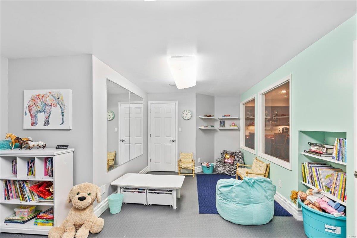 Tapawingo Two - Residential