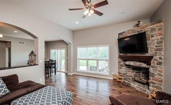 Prairie Pointe - Residential