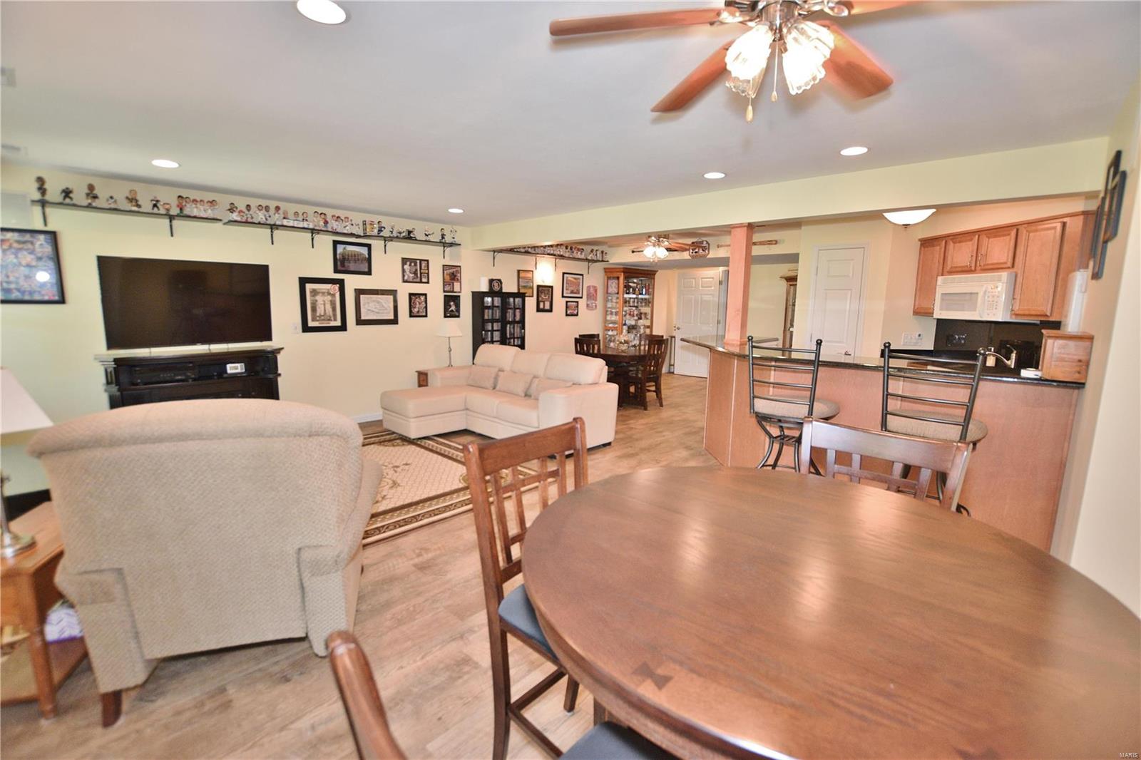 Villas At Shephards Hill - Residential