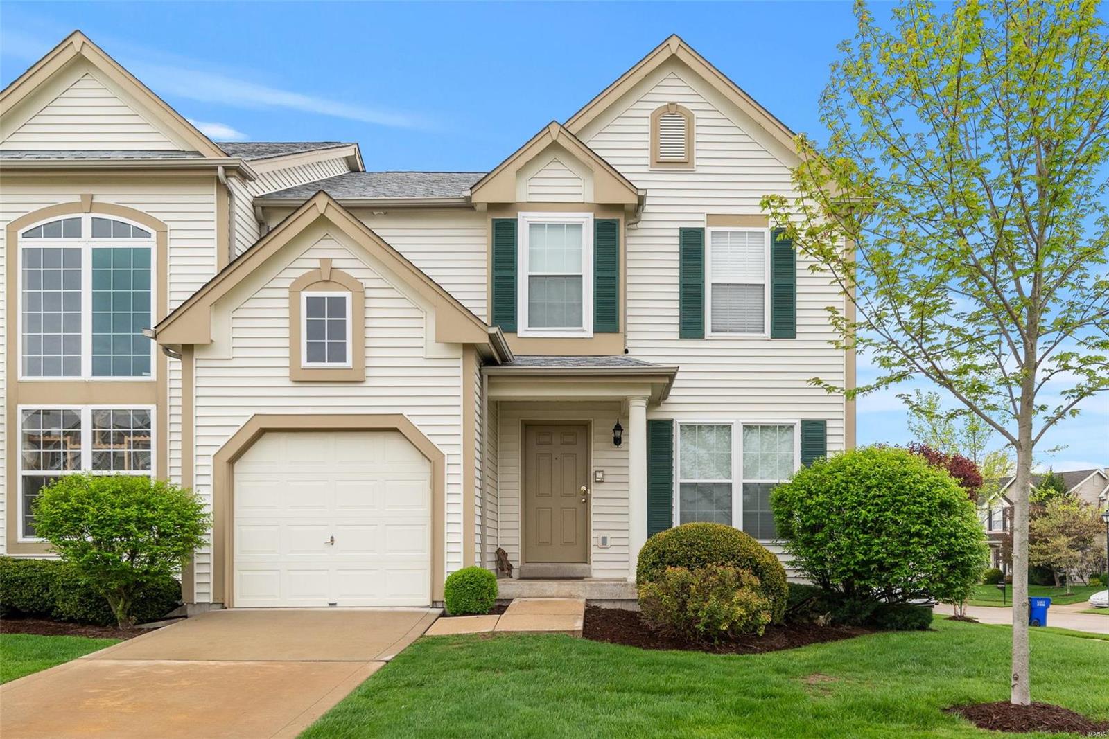 Vlgs At Bainbridge Edenshire - Residential Lease