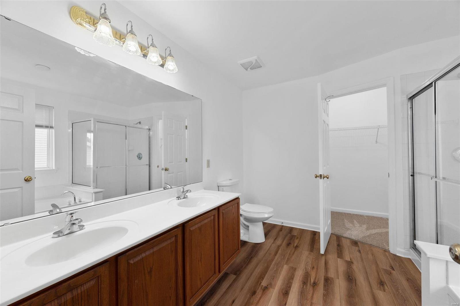 Vlgs At Bainbridge Edenshire - Residential Lease