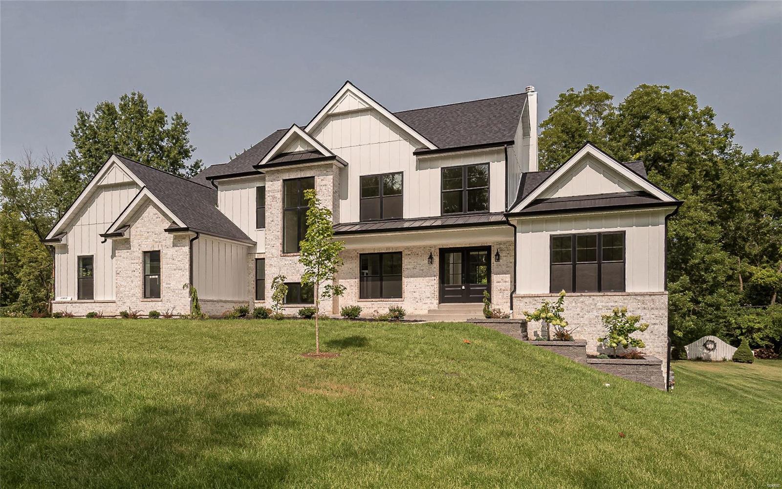 Chaminade Park - Residential