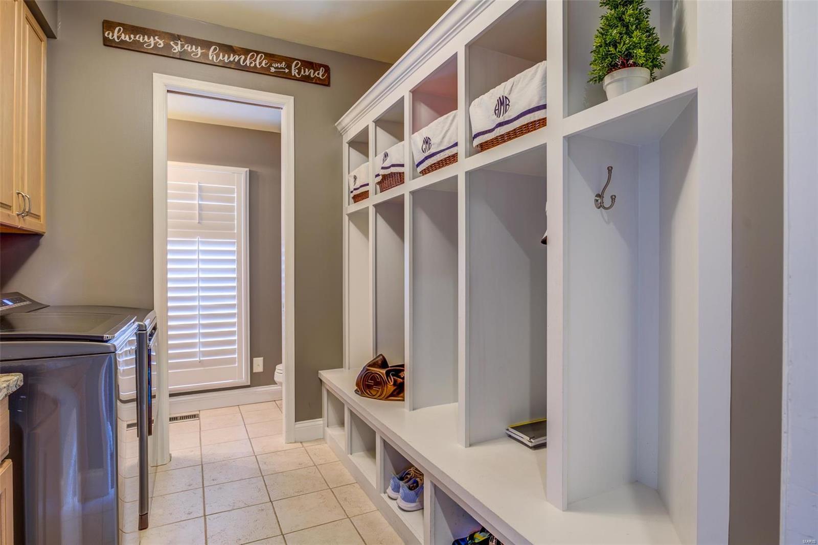 Kingspointe 2b - Residential