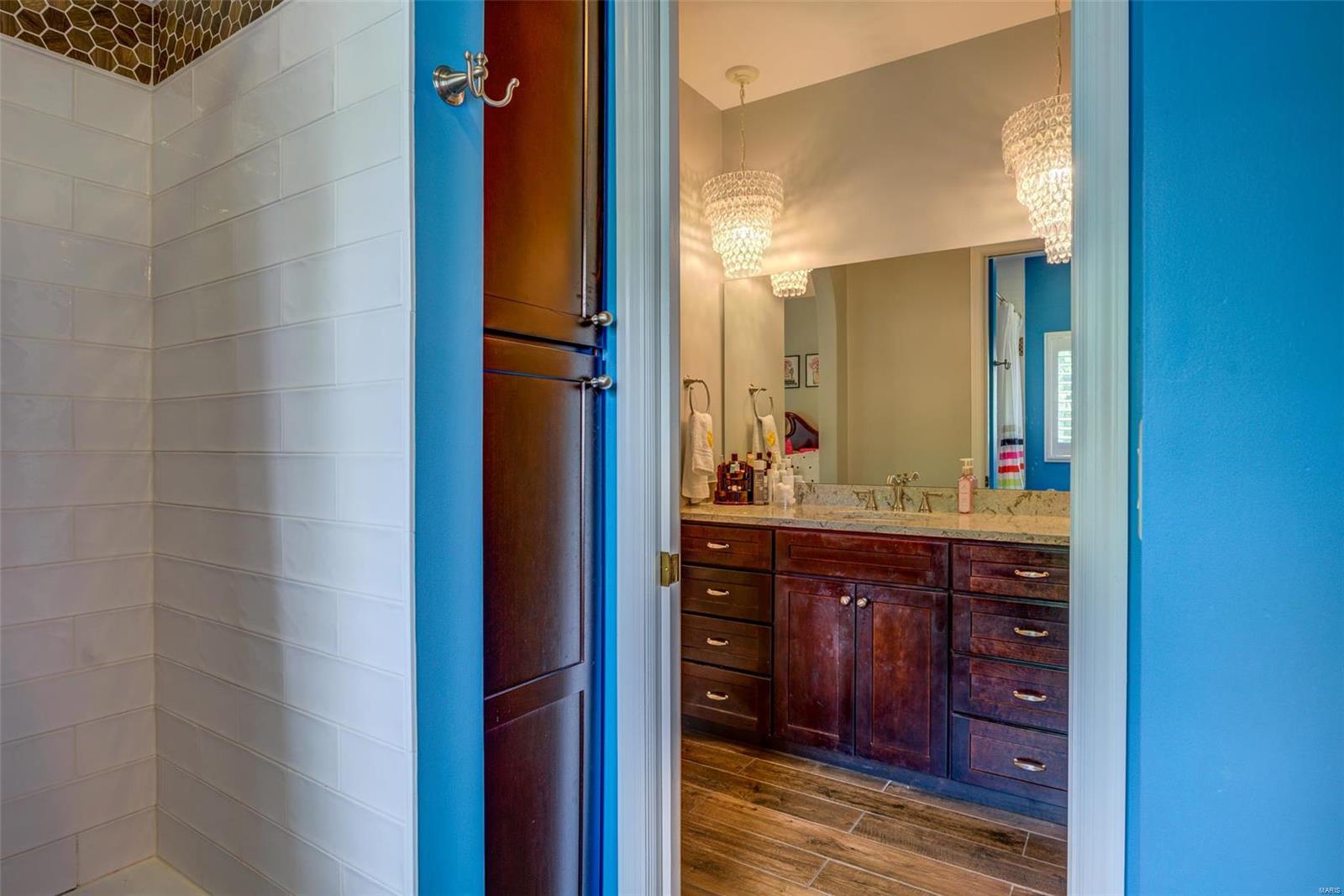 Kingspointe 2b - Residential