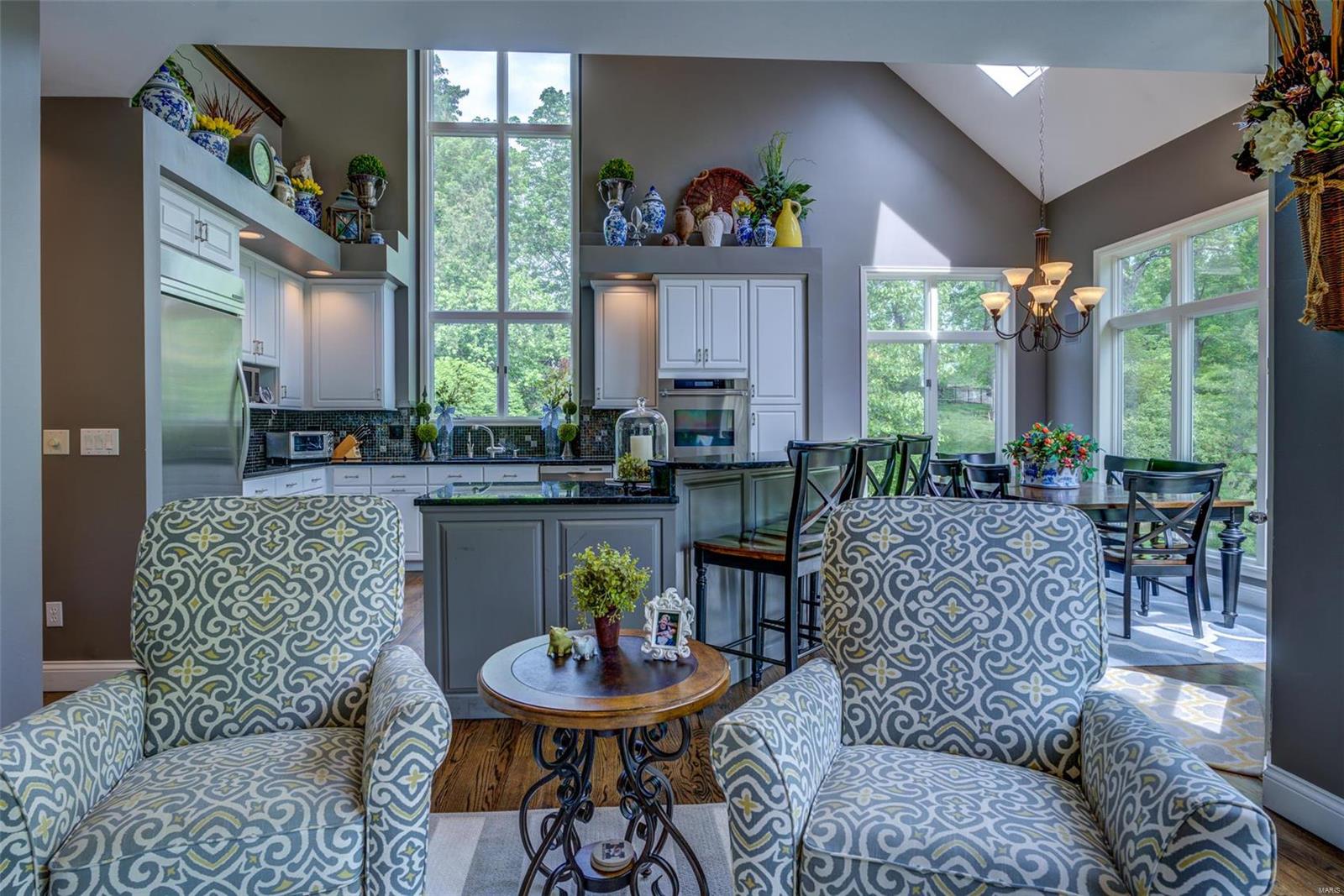 Kingspointe 2b - Residential