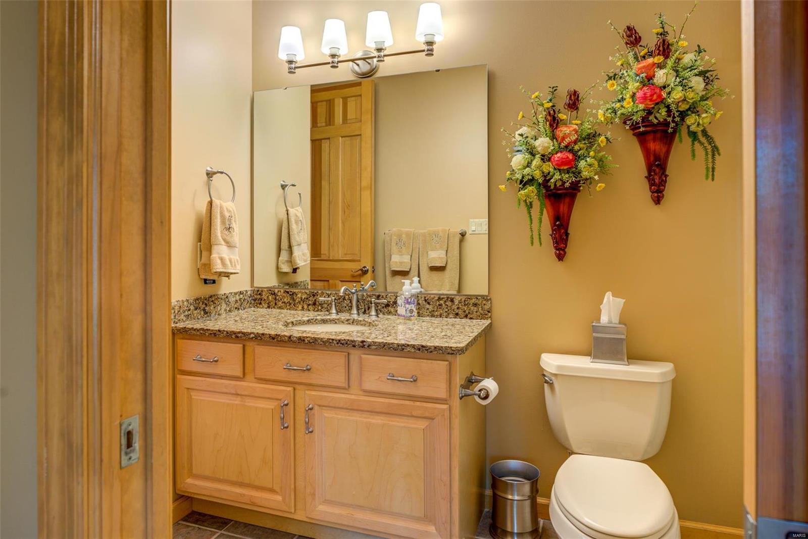 Kingspointe 2b - Residential