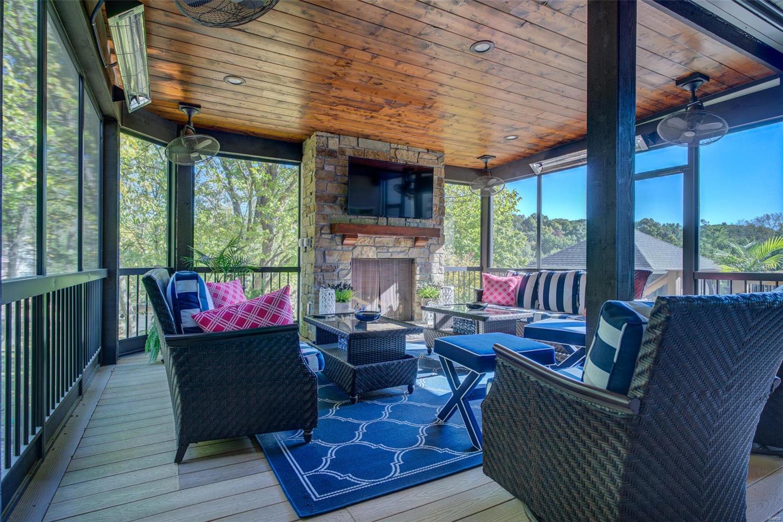 Kingspointe 2b - Residential