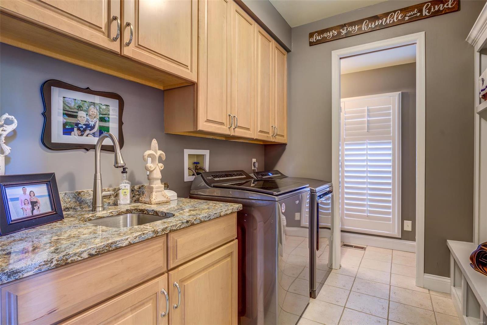 Kingspointe 2b - Residential