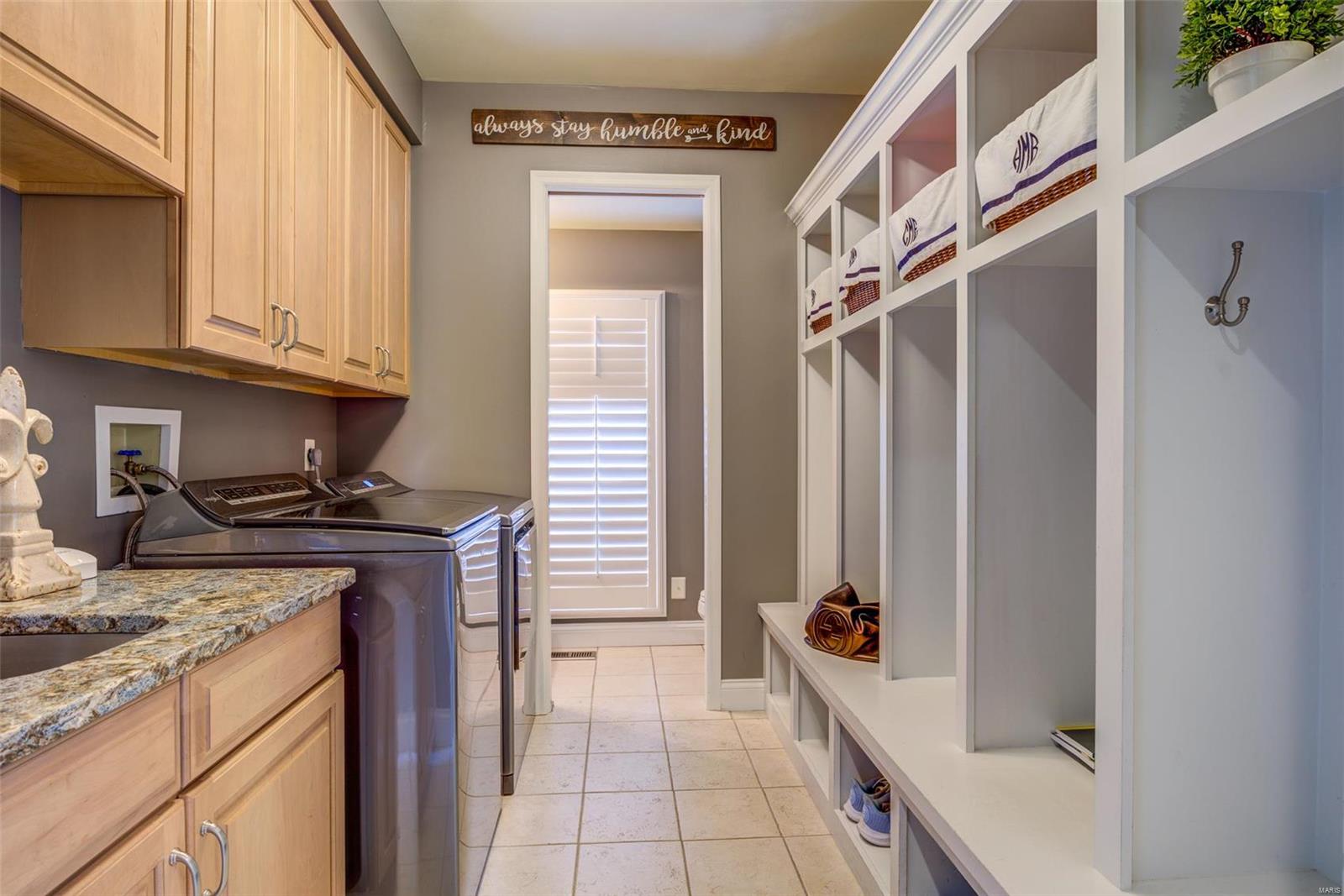 Kingspointe 2b - Residential