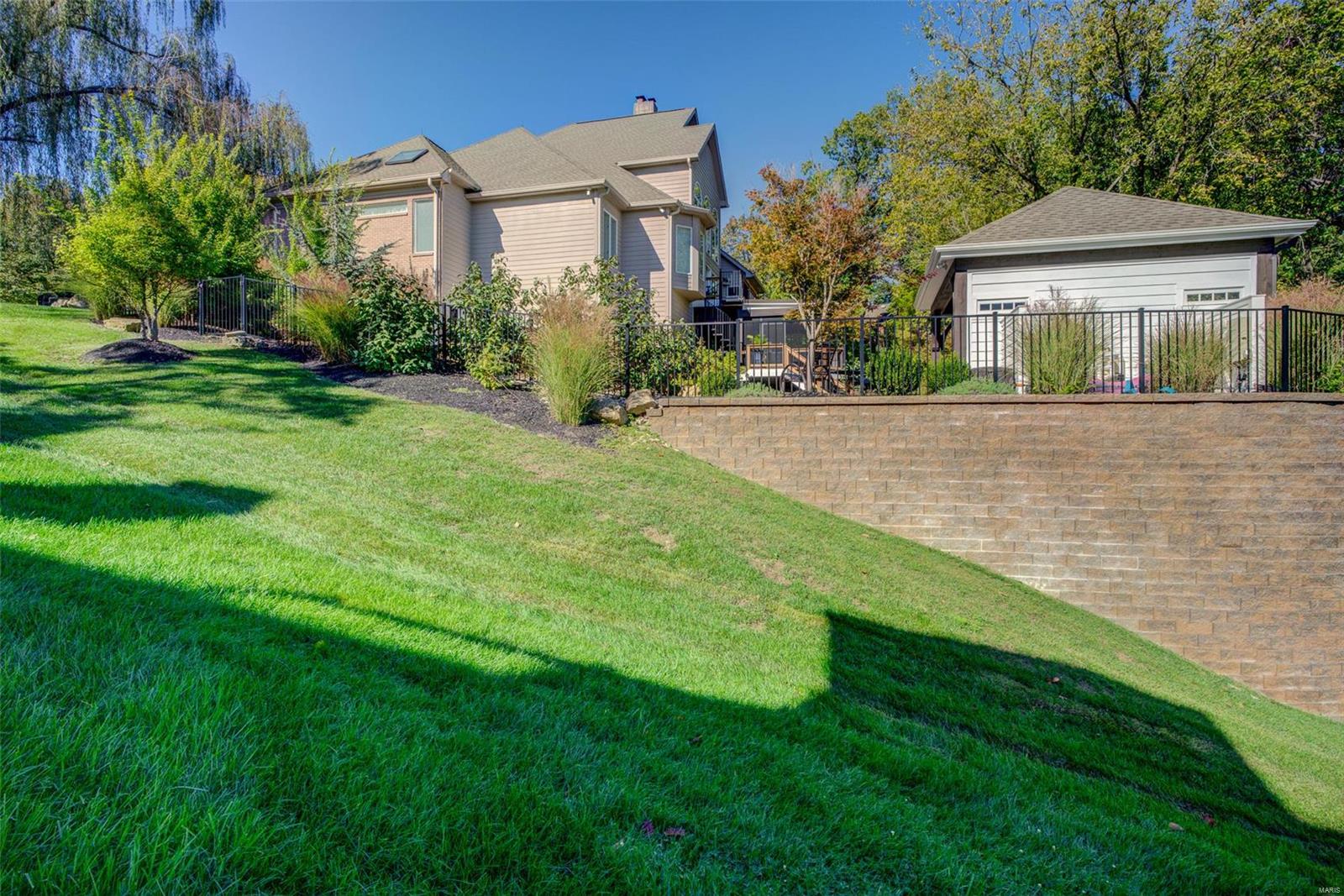 Kingspointe 2b - Residential