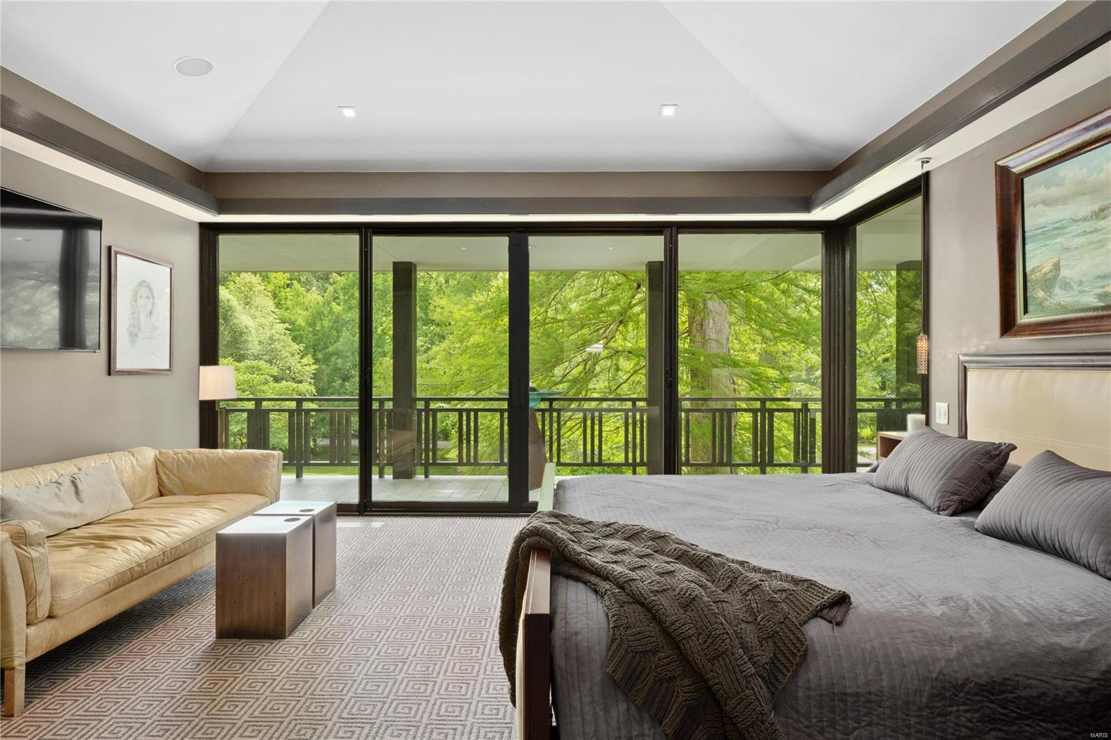 St Louis Country Club Grounds - Residential