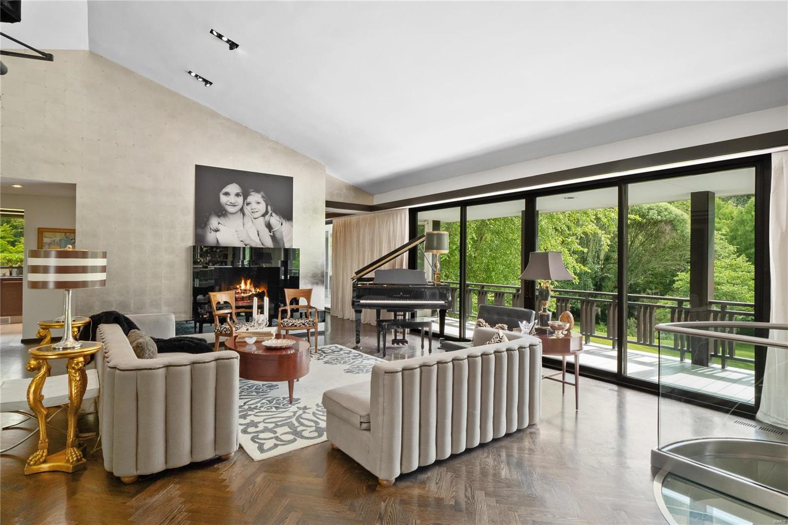 St Louis Country Club Grounds - Residential