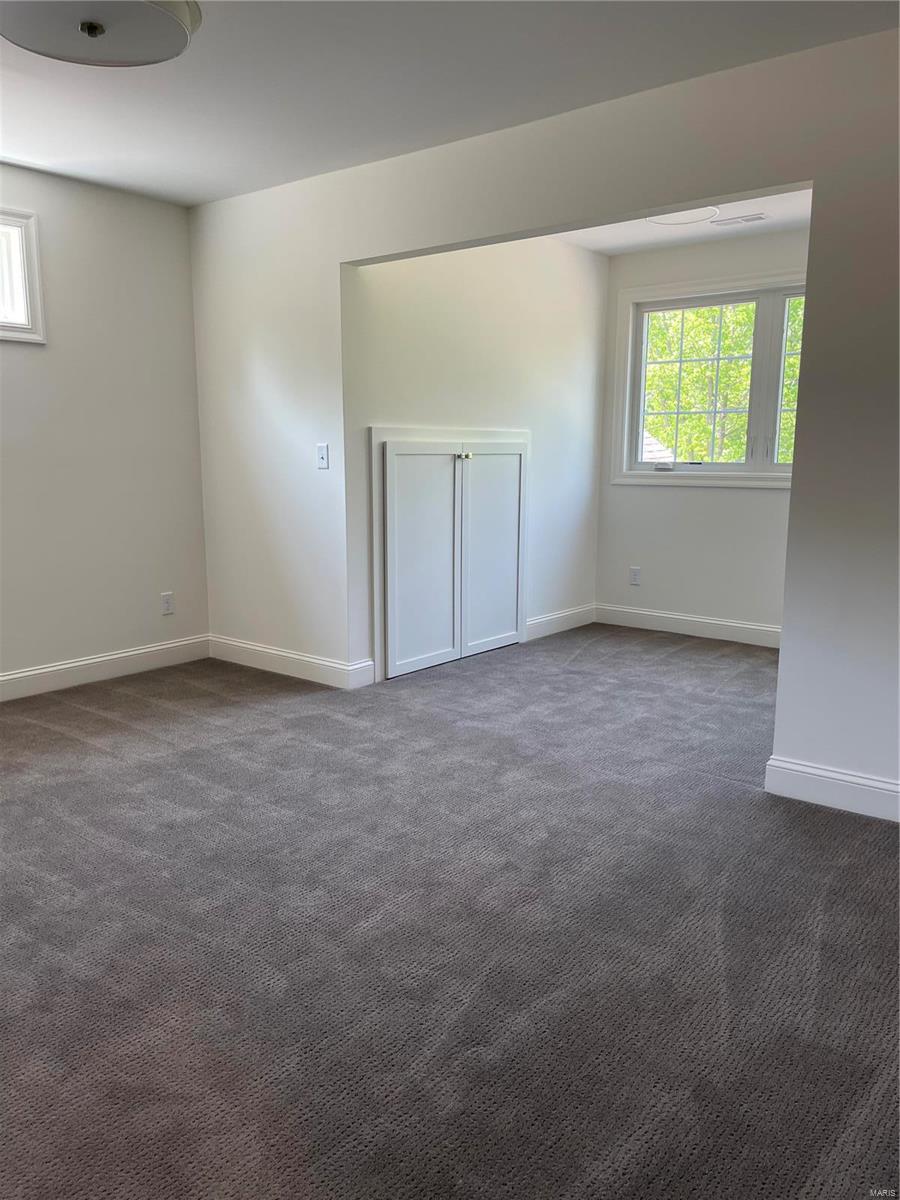 Meadowbrook Country Club Estates 3 - Residential