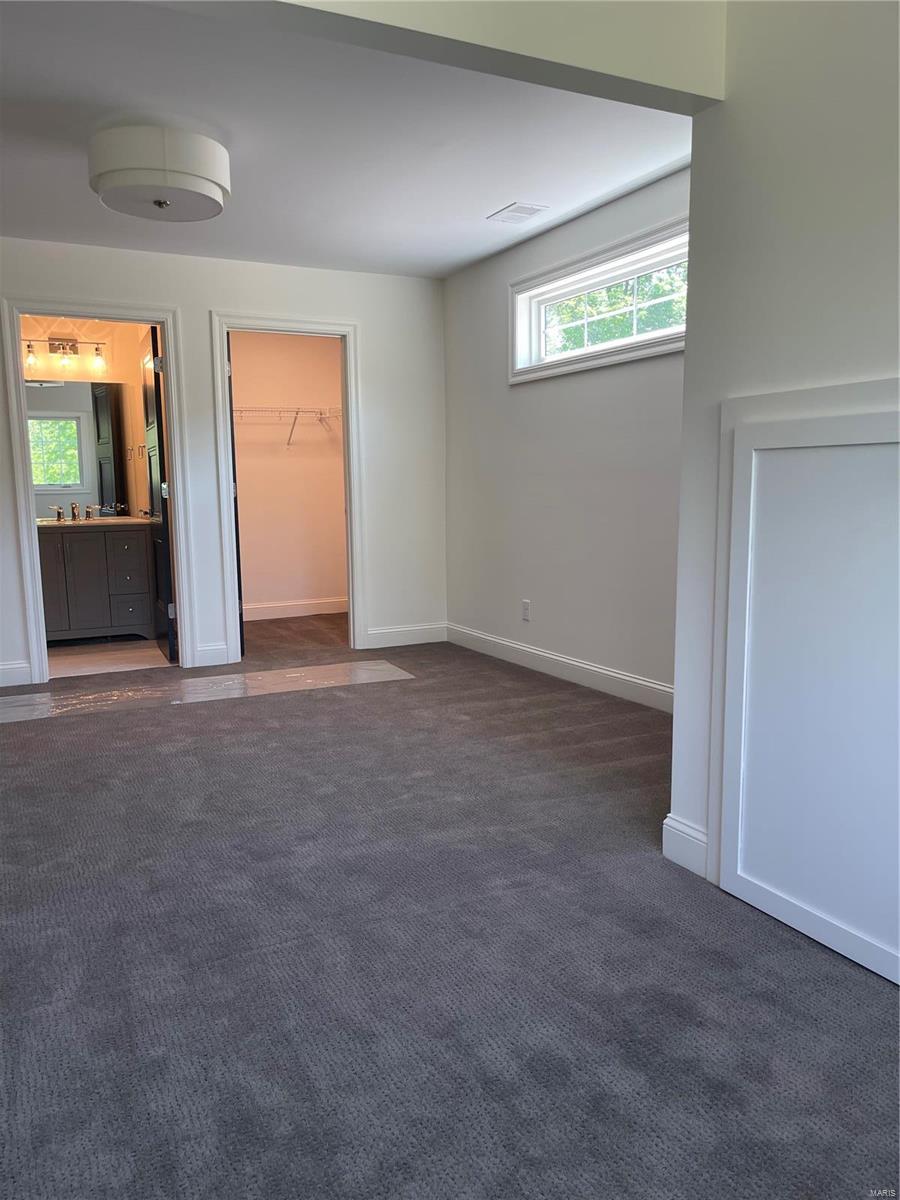 Meadowbrook Country Club Estates 3 - Residential