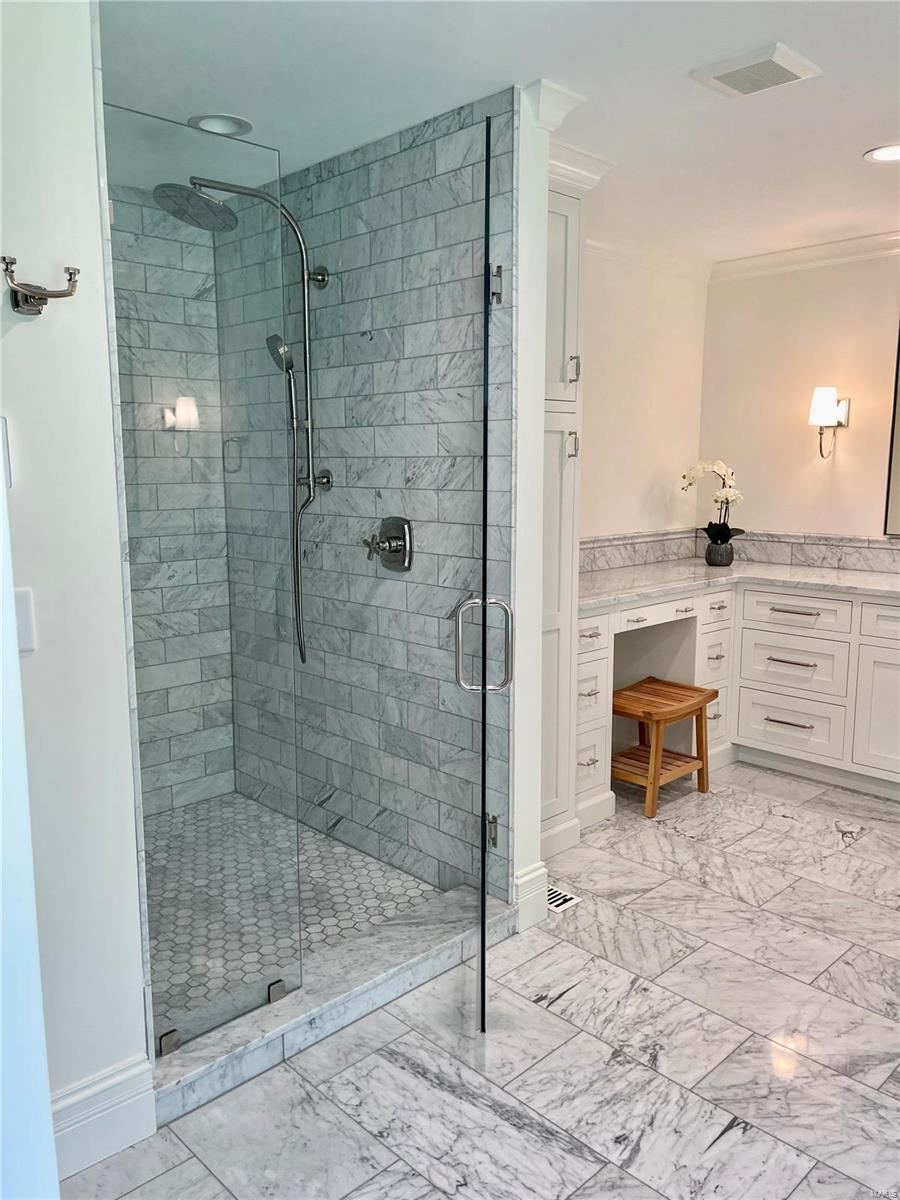 Meadowbrook Country Club Estates 3 - Residential