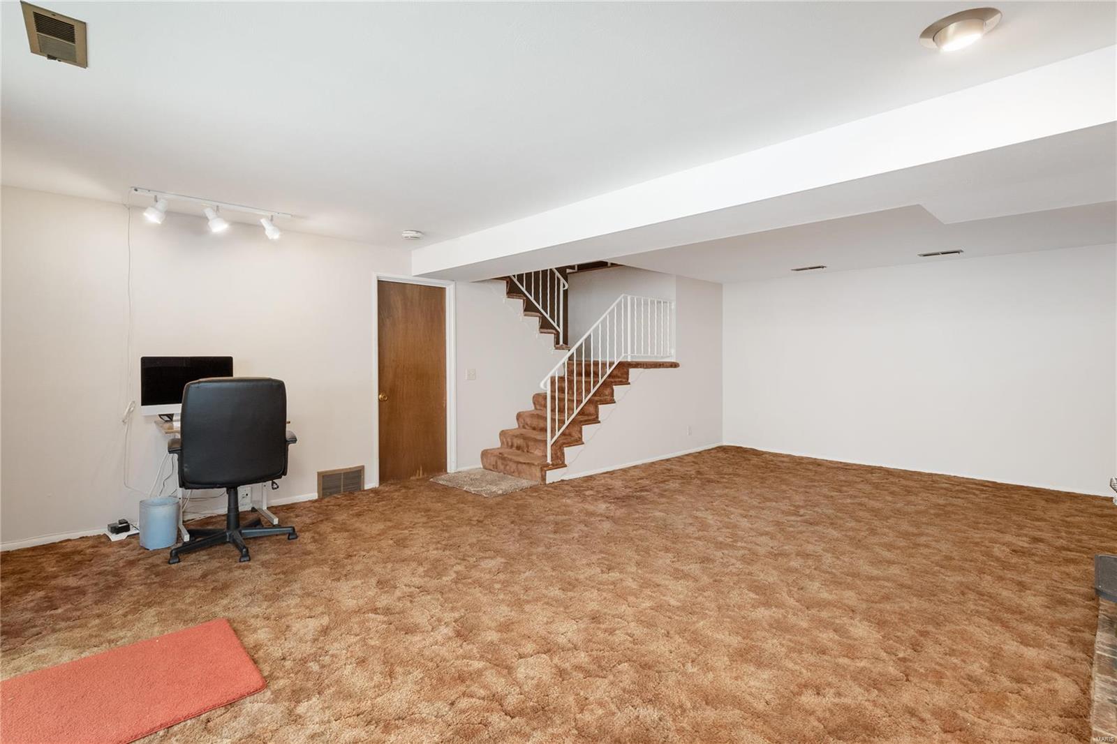 Foxboro Meadows - Residential