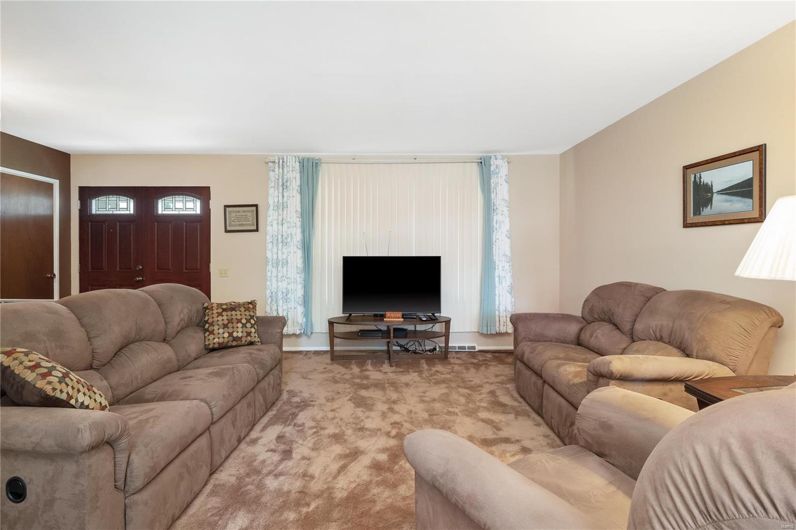 Foxboro Meadows - Residential