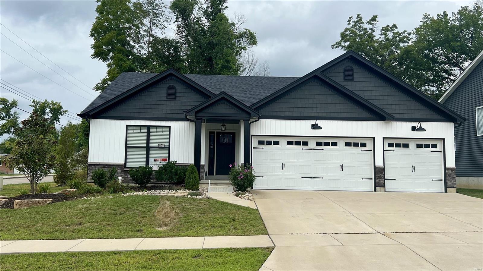 Savanna Place - Residential