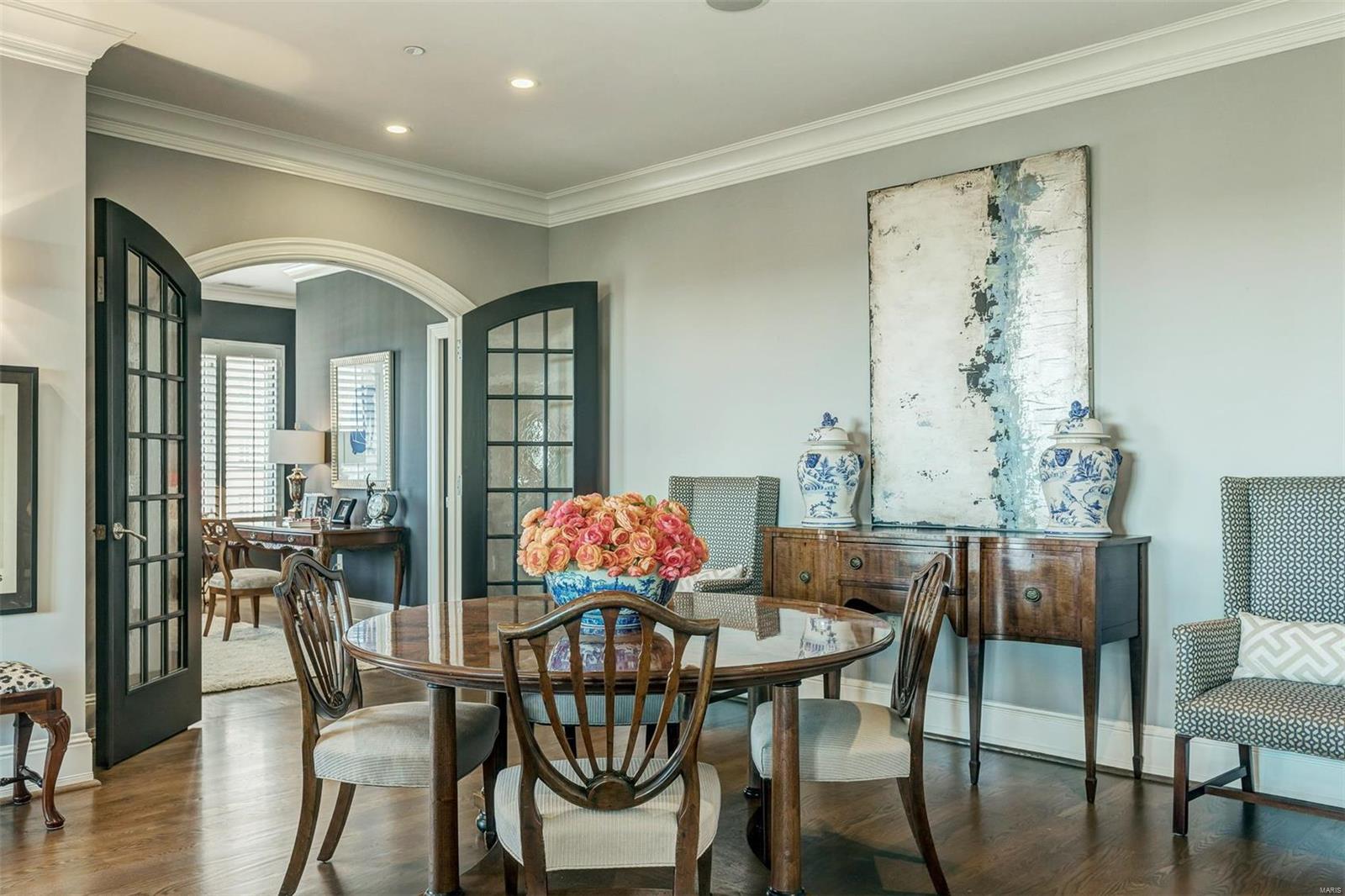 Plaza In Clayton Condo - Residential