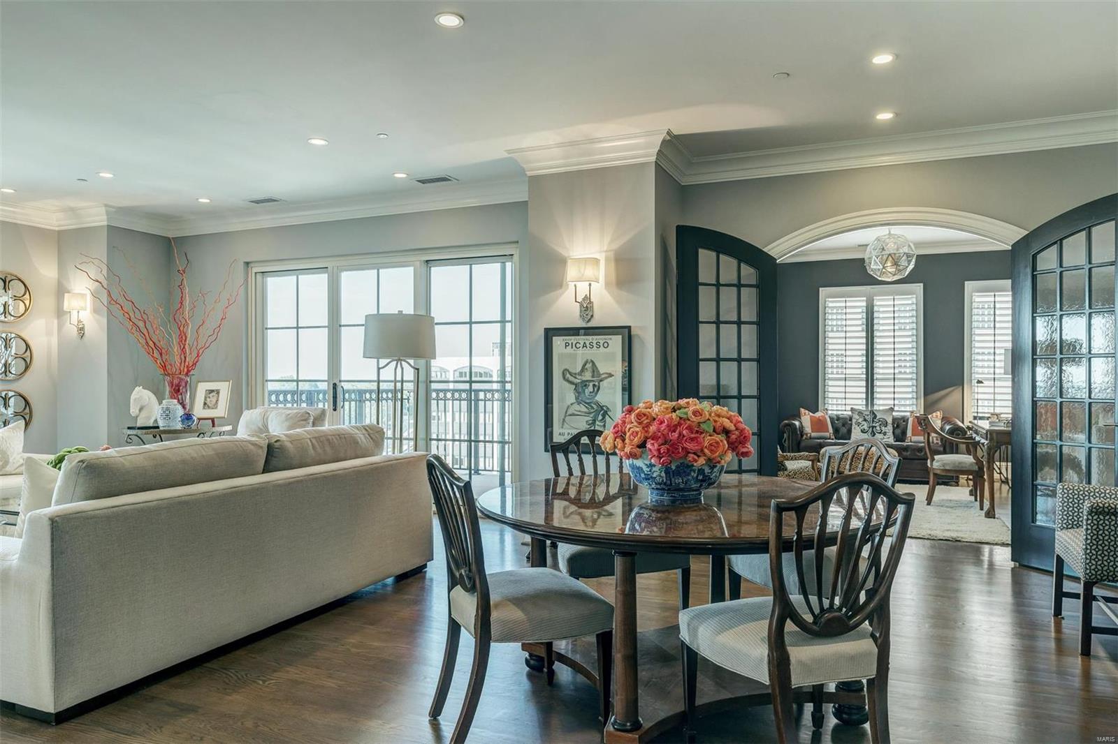 Plaza In Clayton Condo - Residential