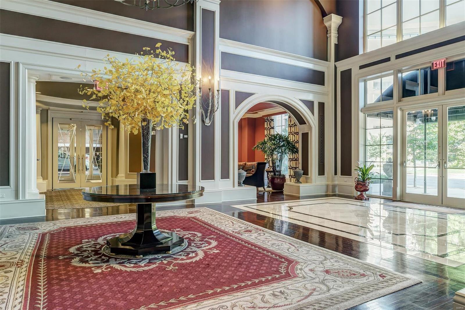 Plaza In Clayton Condo - Residential