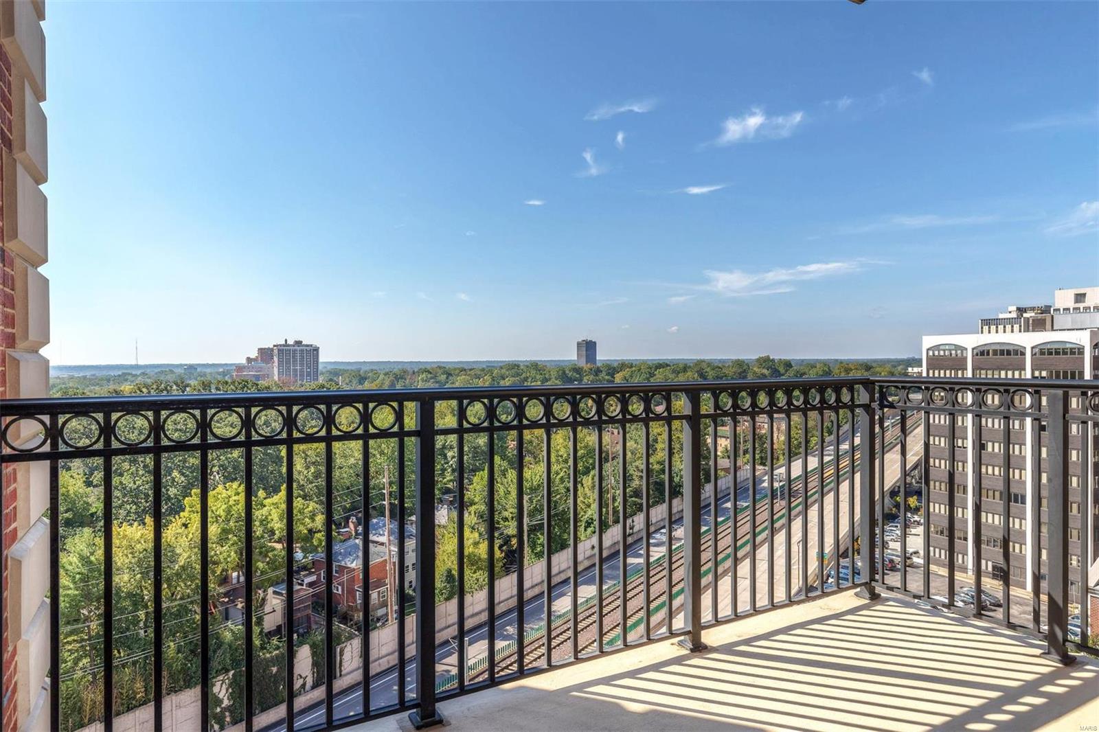 Plaza In Clayton Condo - Residential