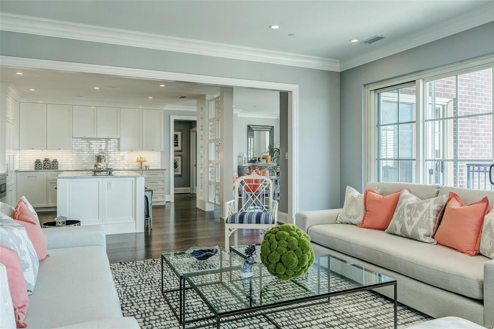 Plaza In Clayton Condo - Residential