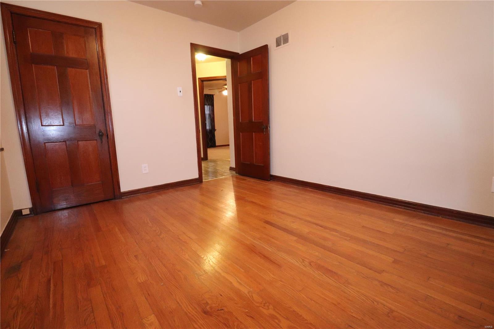 MONTICELLO LOT 9 BLOCK 2 - Residential