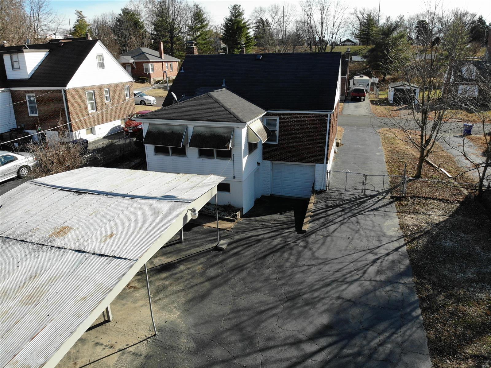 MONTICELLO LOT 9 BLOCK 2 - Residential