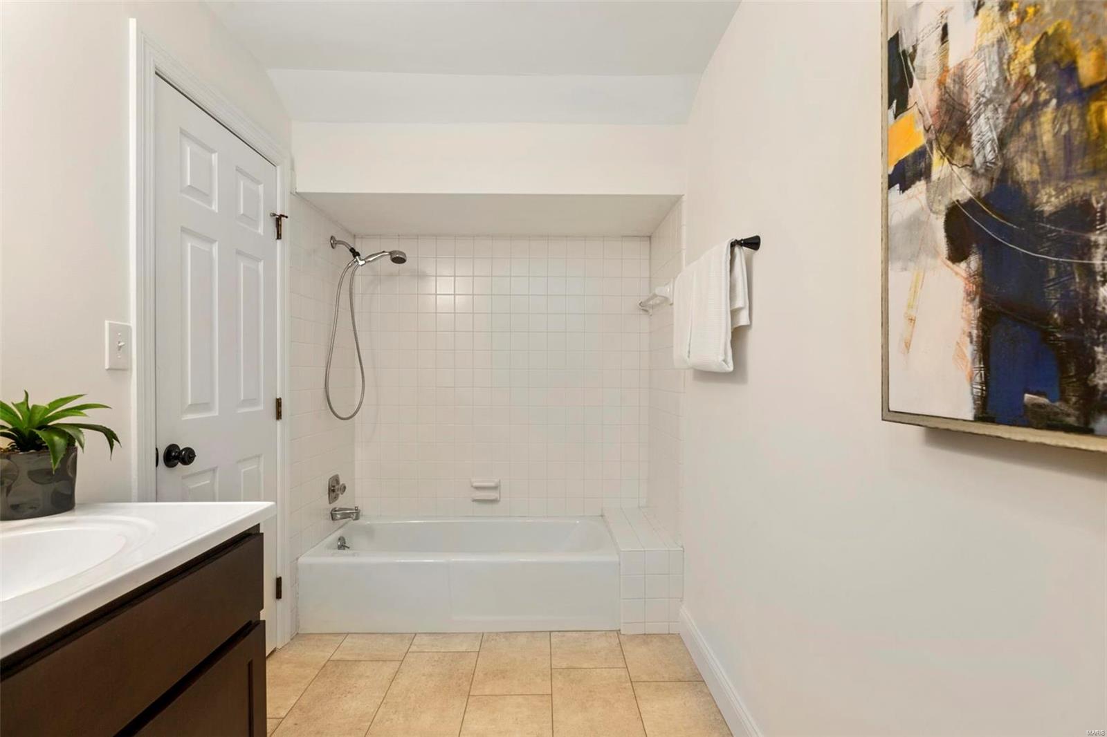 Woodfield 3 - Residential