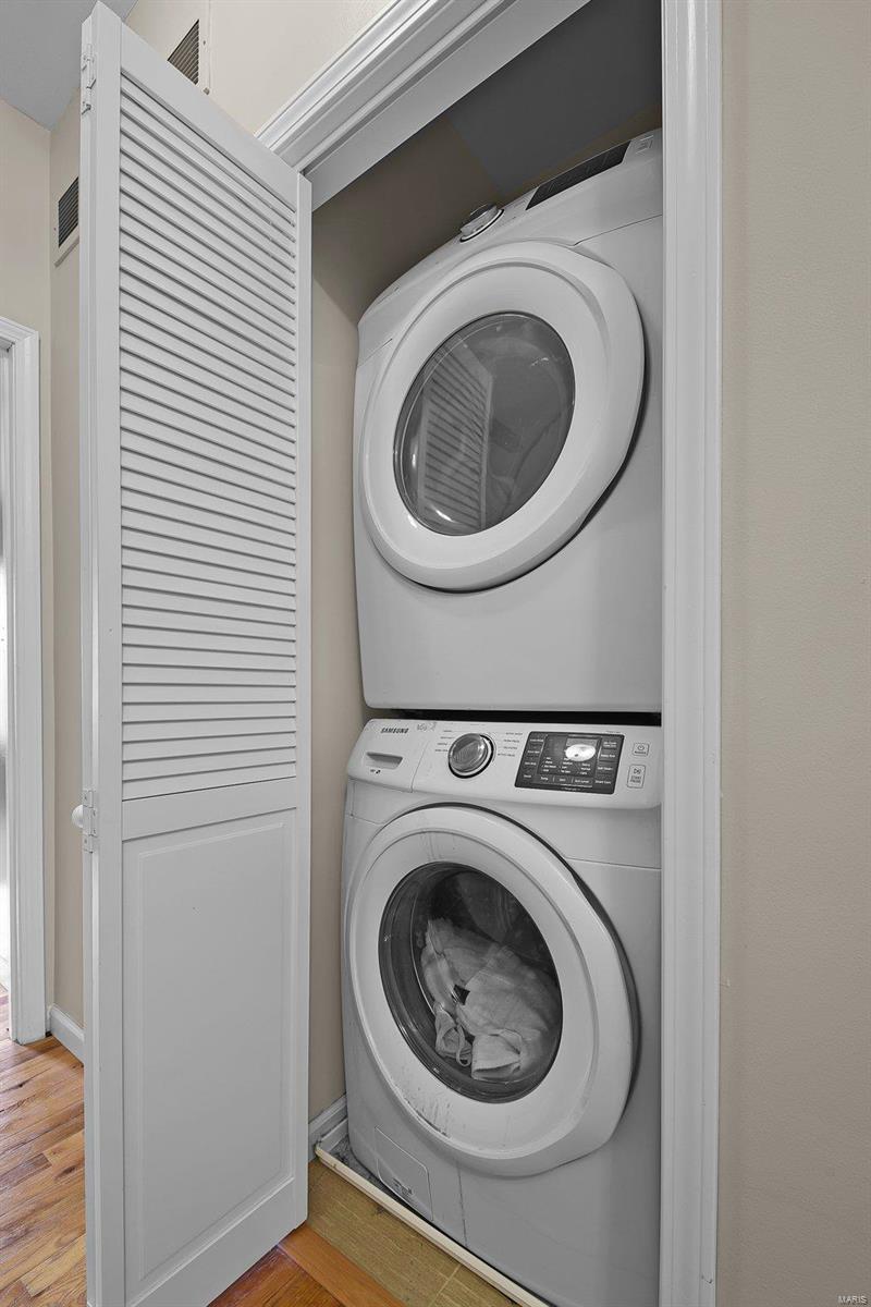 University Commons 02 - Residential