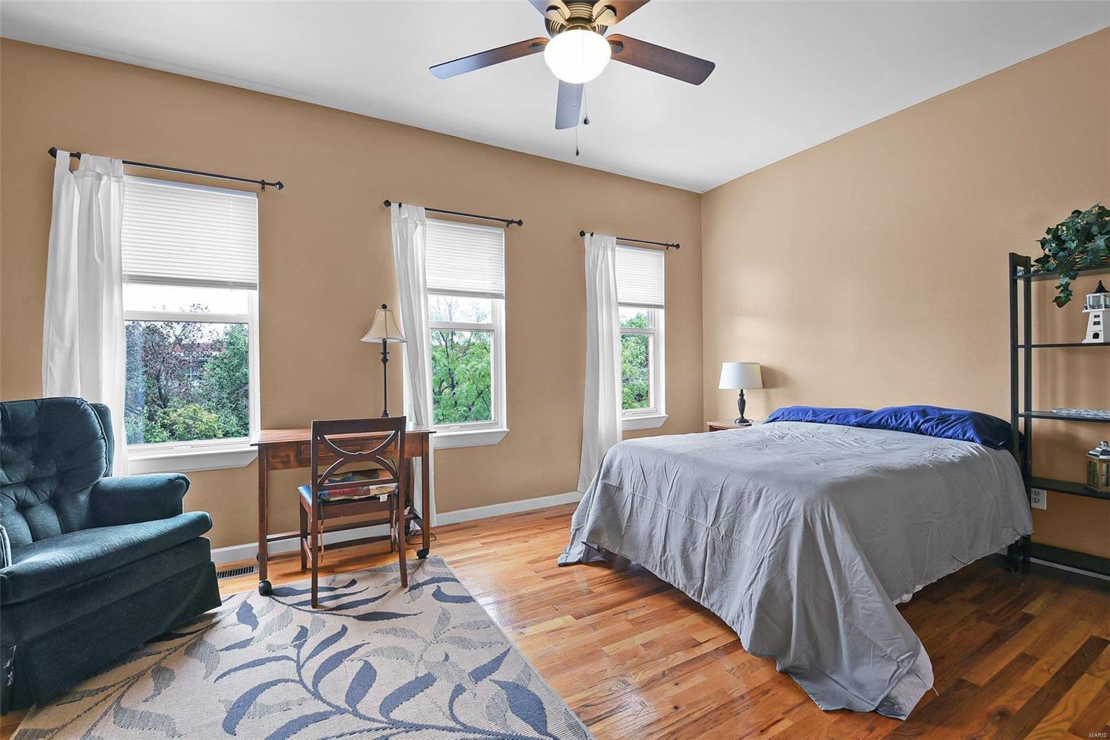 University Commons 02 - Residential