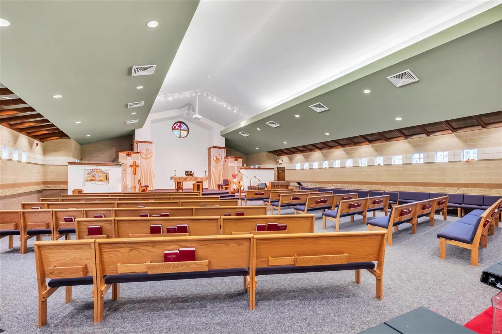 Crystal Spring - Commercial Sale