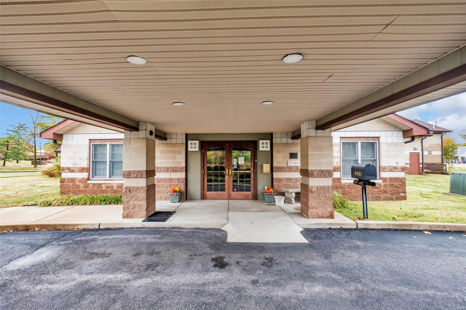 Crystal Spring - Commercial Sale