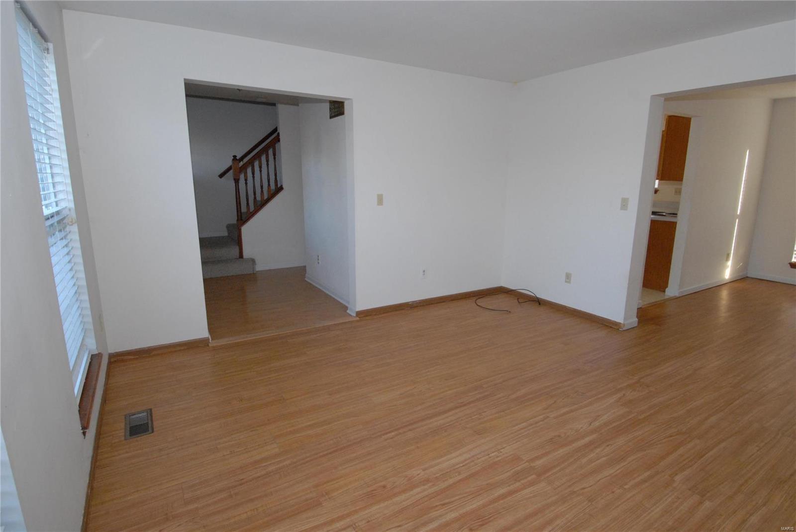 Oaks at Spring Meadow - Residential Lease