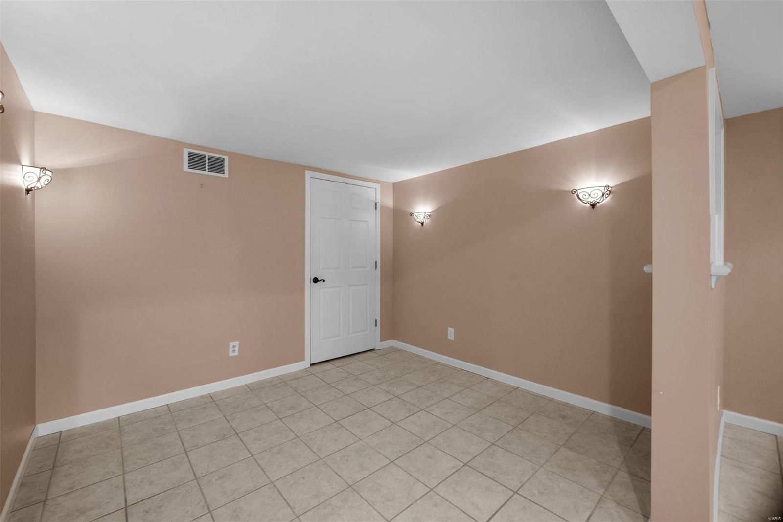 Westbrook Manor - Residential